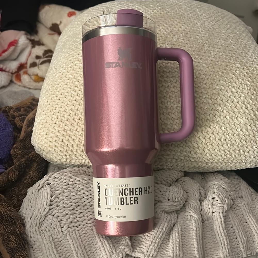 LIMITED EDITION MAUVE TARGET STANLEY